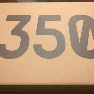 Yeezy Boost 350 V2